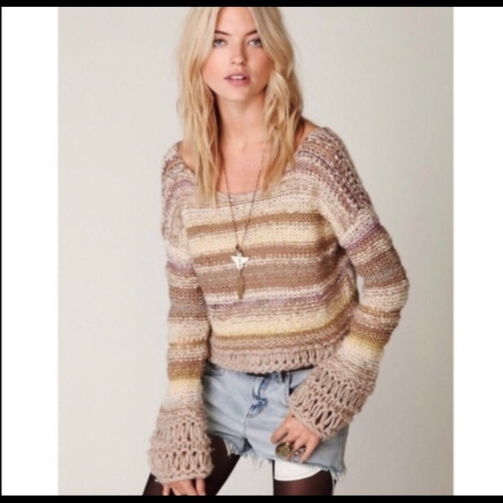 Free People crop wool sweater bell sleeves XS